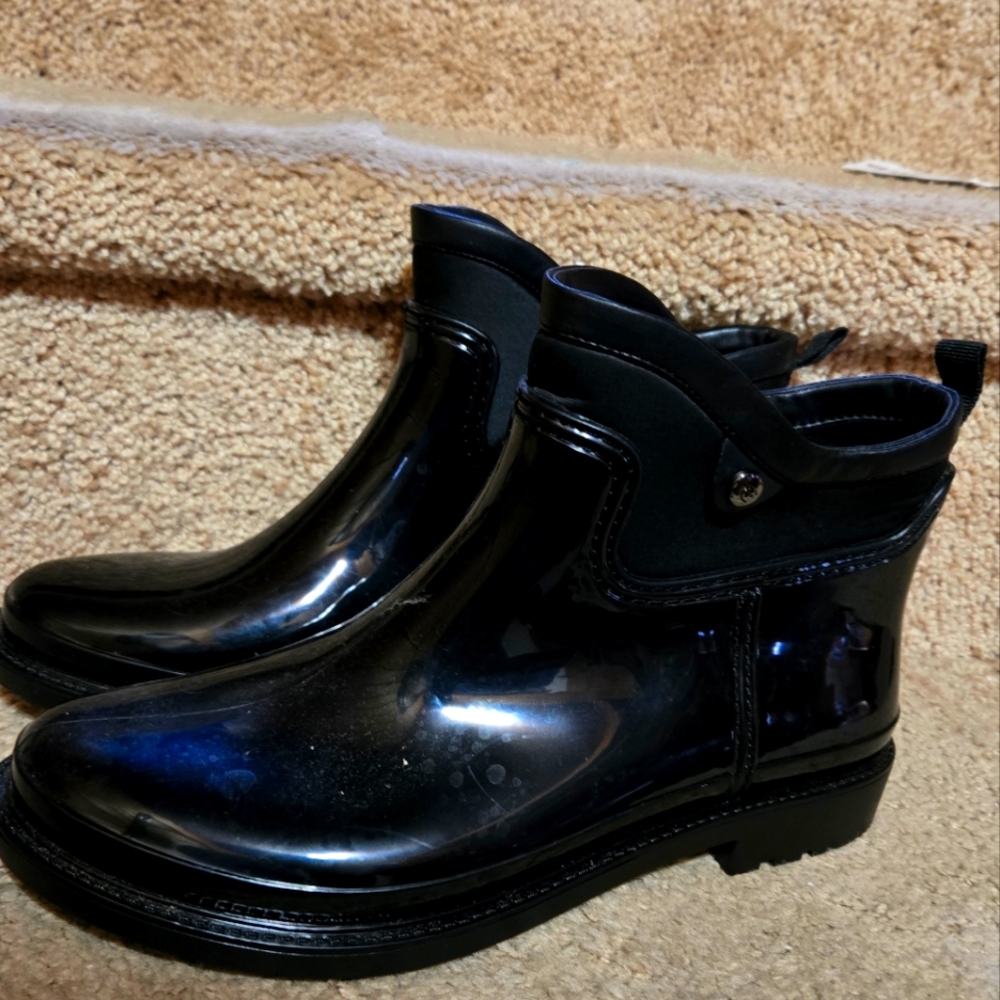 Easy Spirit Ankle Rain Boots